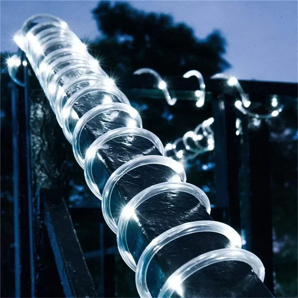 أضواء حبل شمسية خارجية زرقاء L - مراجعة Outdoor Lighting Company وسعره